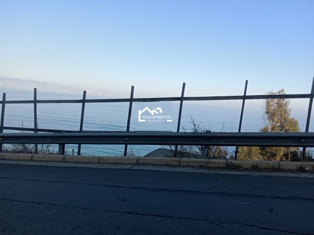 Reñaca! Amplio terreno con maravillosa vista panorámica!!